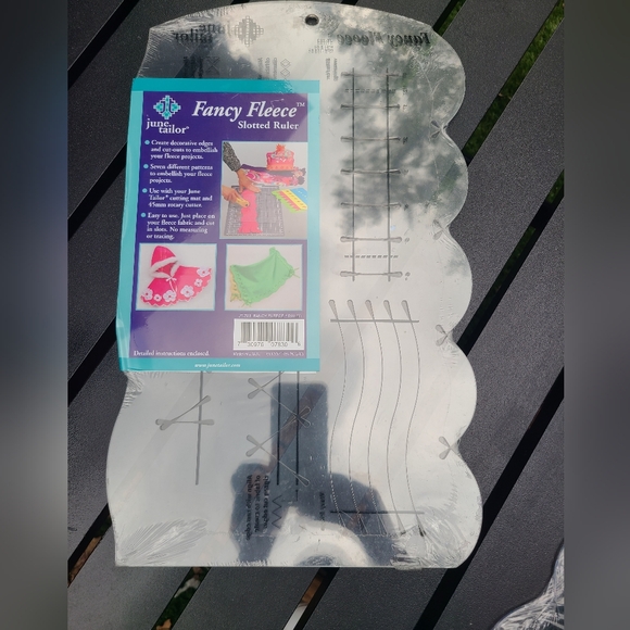 Slotted rule - Picture 2 of 3